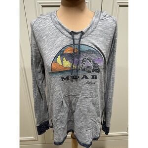 Moab Utah Women's Lightweight Graphic Hoodie Size Large Hiking Outdoor Nature‎
